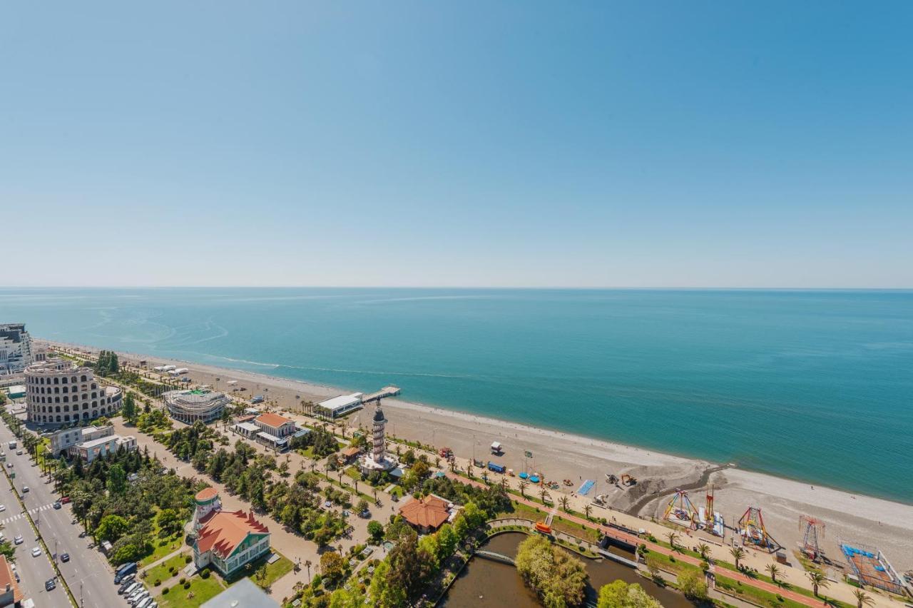 Orbi City Twin Tower Batumi Exterior photo